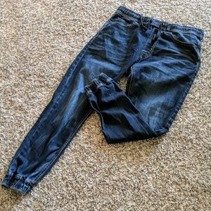 AE small sized jogger jeans